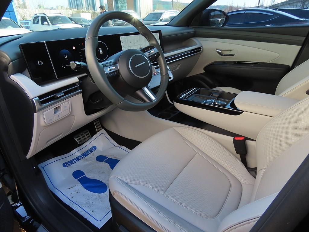 HYUNDAI Tucson - Vista 6