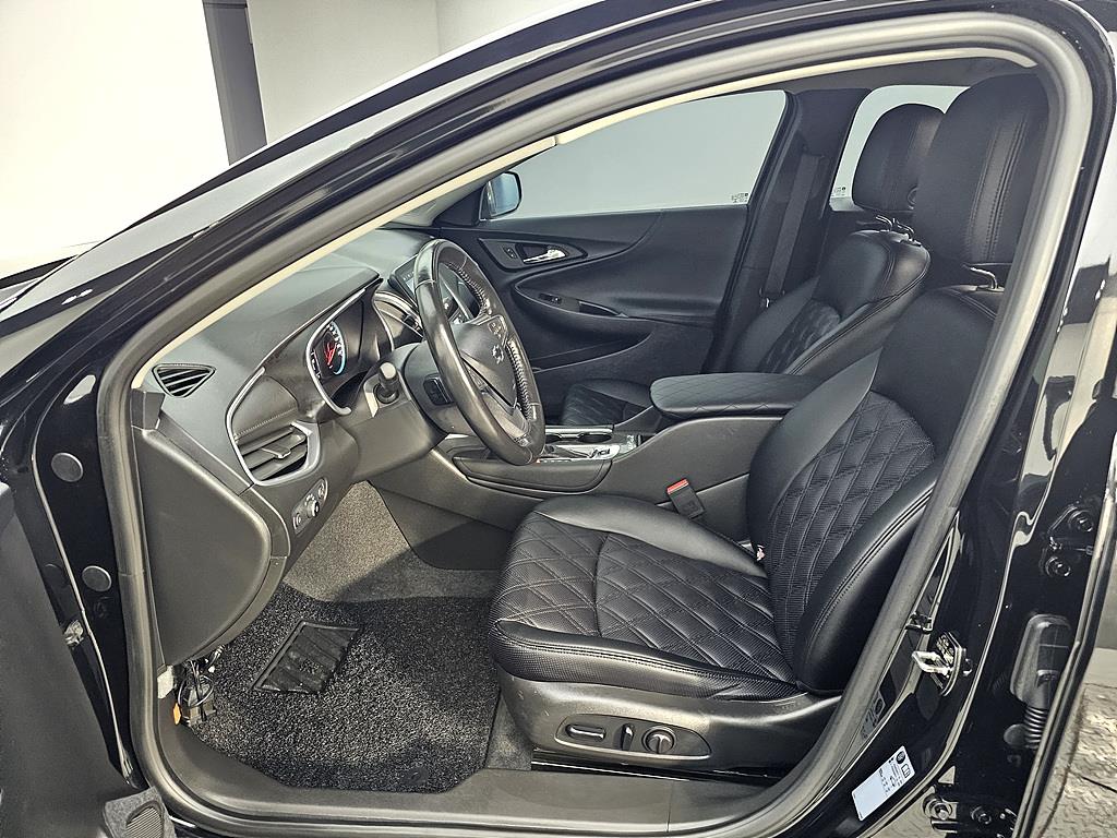 Chevrolet Malibu - Vista 8