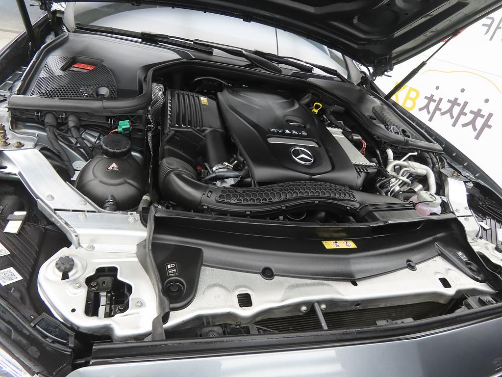 Mercedes Benz E class 2021 Gris - Importación desde Corea - HF Imports Iquique - Foto 19