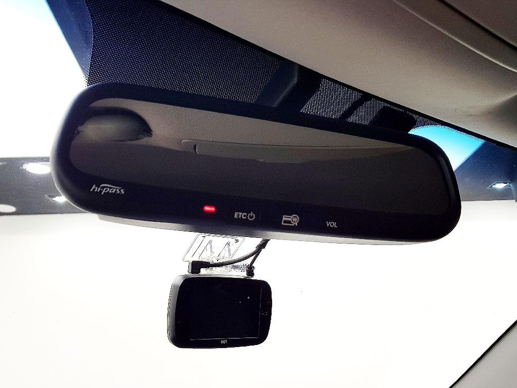 KIA Sportage - Vista 11