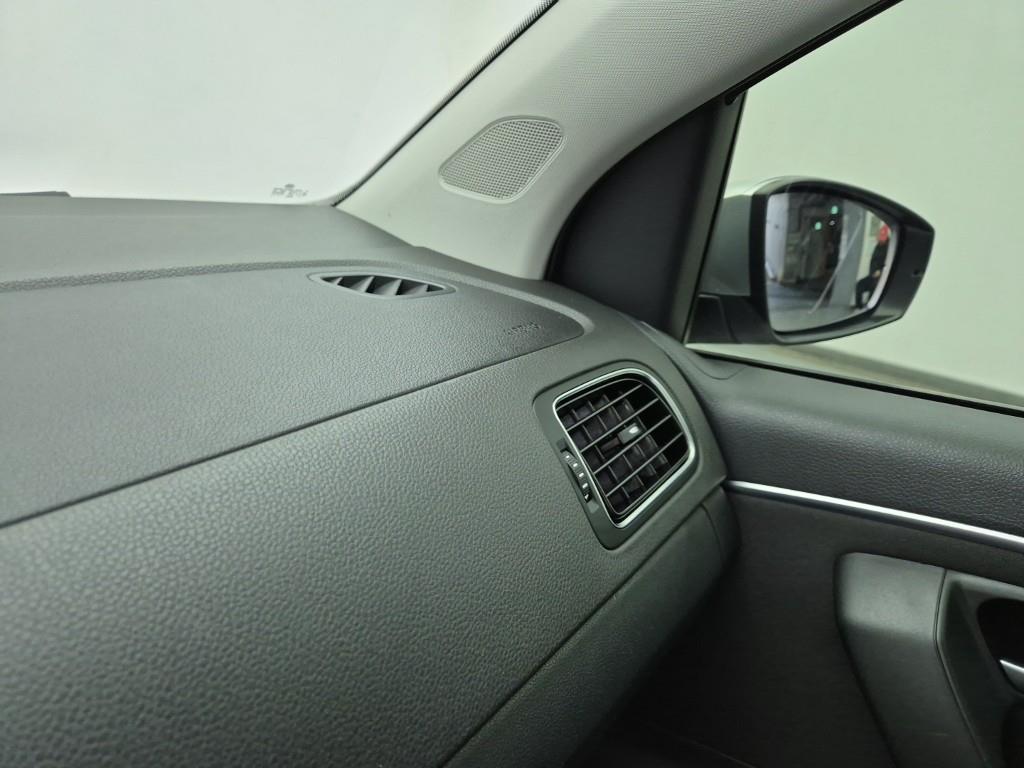 Volkswagen polo 2016 Plateado - Importación desde Corea - HF Imports Iquique - Foto 16