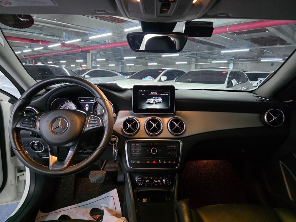 Mercedes Benz GLA Class 2017 Blanco - Importación desde Corea - HF Imports Iquique - Foto 18