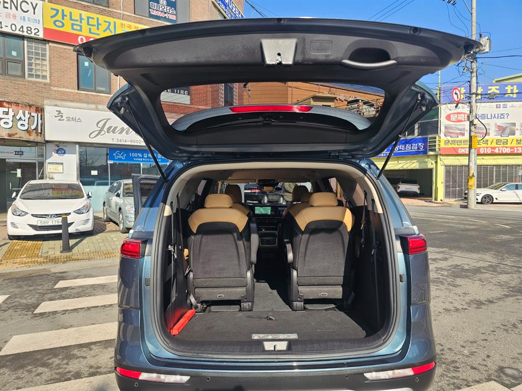 KIA Carnival 2022 Azul - Importación desde Corea - HF Imports Iquique - Foto 19