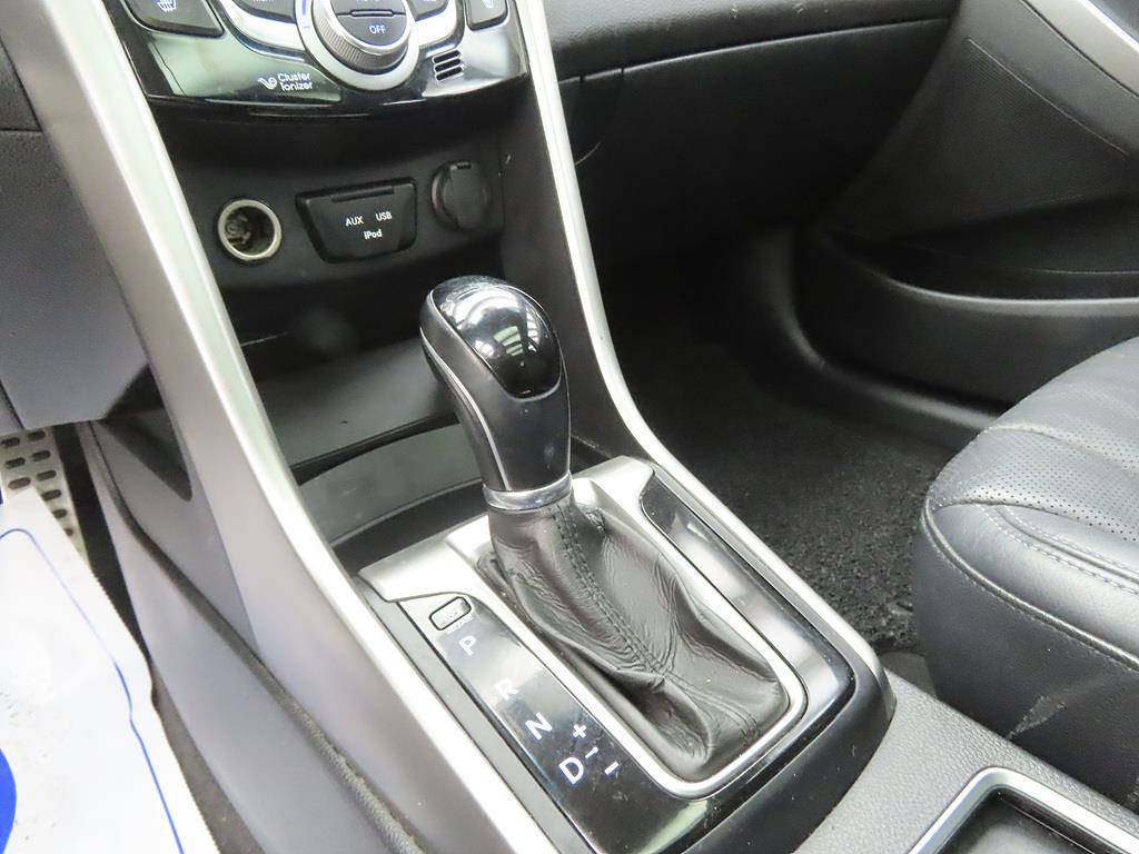 HYUNDAI i30 - Vista 11