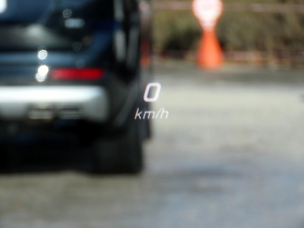 Mercedes Benz C Class - Vista 9