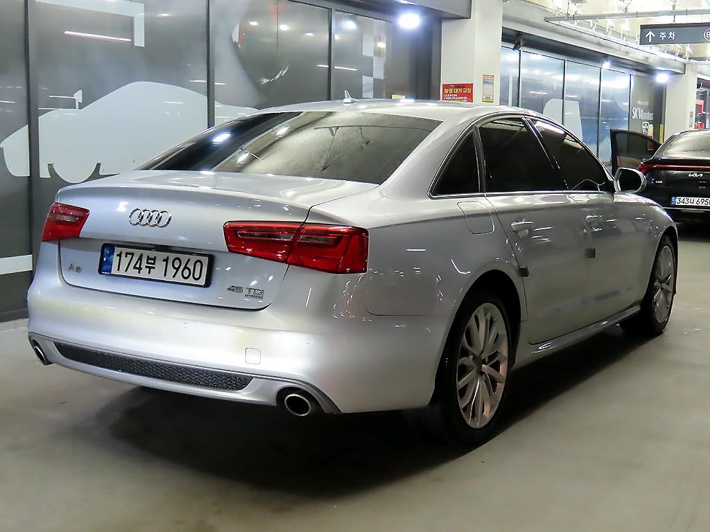 Audi A6 - Vista 4