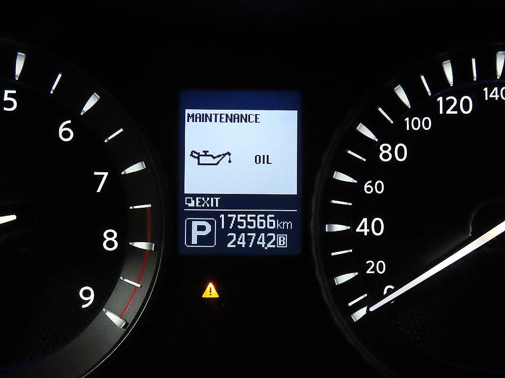 Infiniti Q - Vista 9