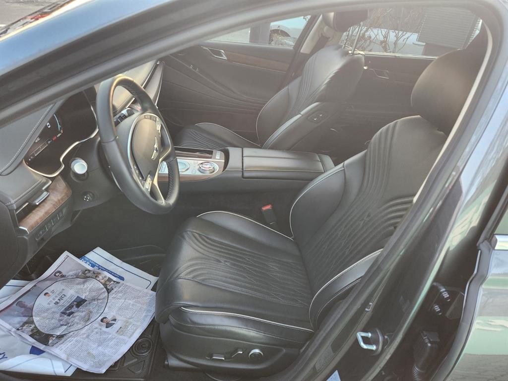 Genesis G80 - Vista 11