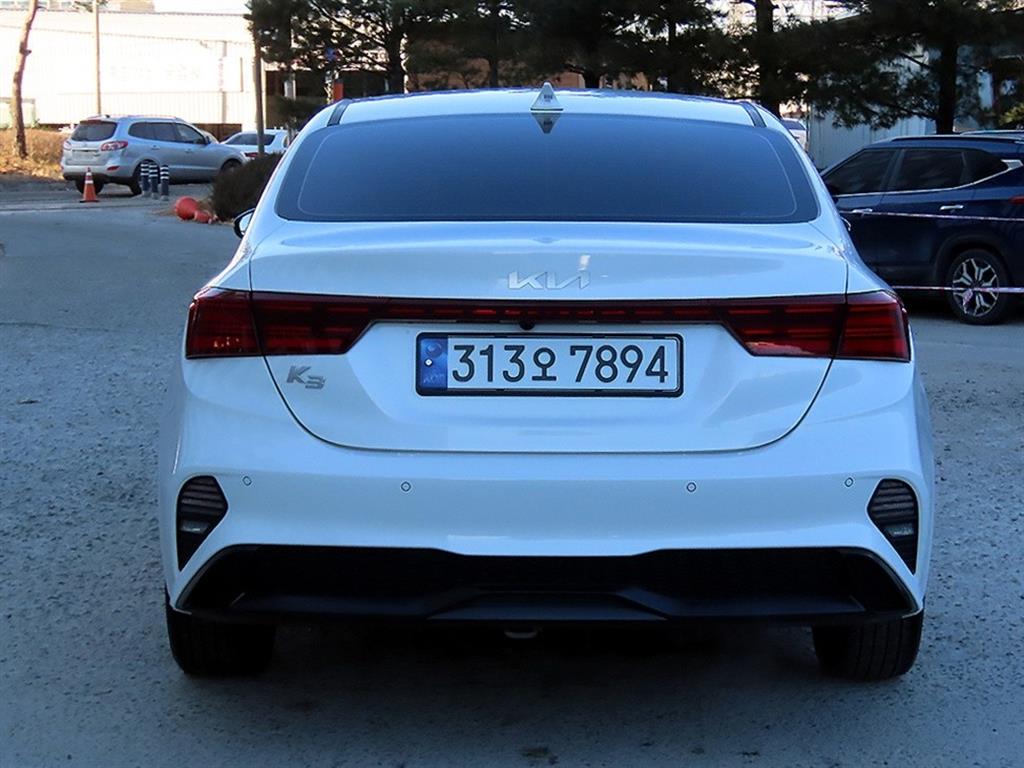 KIA K3 - Vista 4