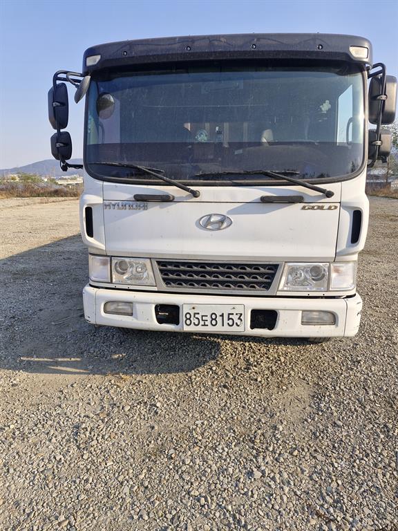 medium and large cargo Cargo 2018 Blanco - Importación desde Corea - HF Imports Iquique - Foto 1