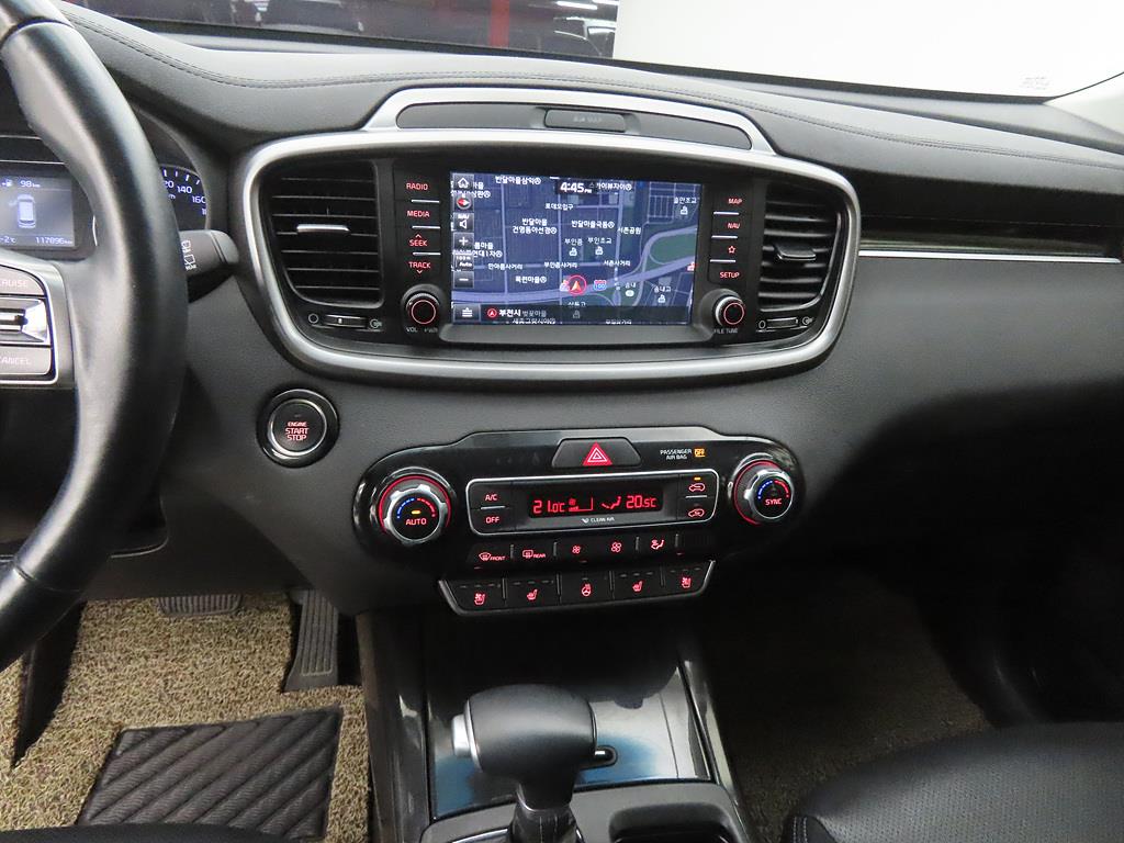 KIA Sorento - Vista 10