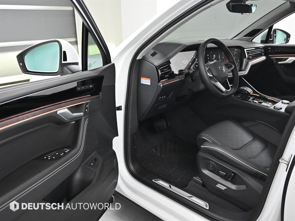 Volkswagen Touareg - Vista 11