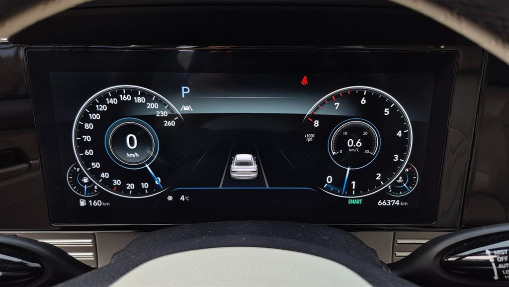 HYUNDAI Grandeur - Vista 10