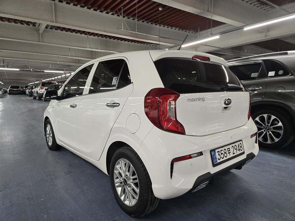 KIA Morning - Vista 6