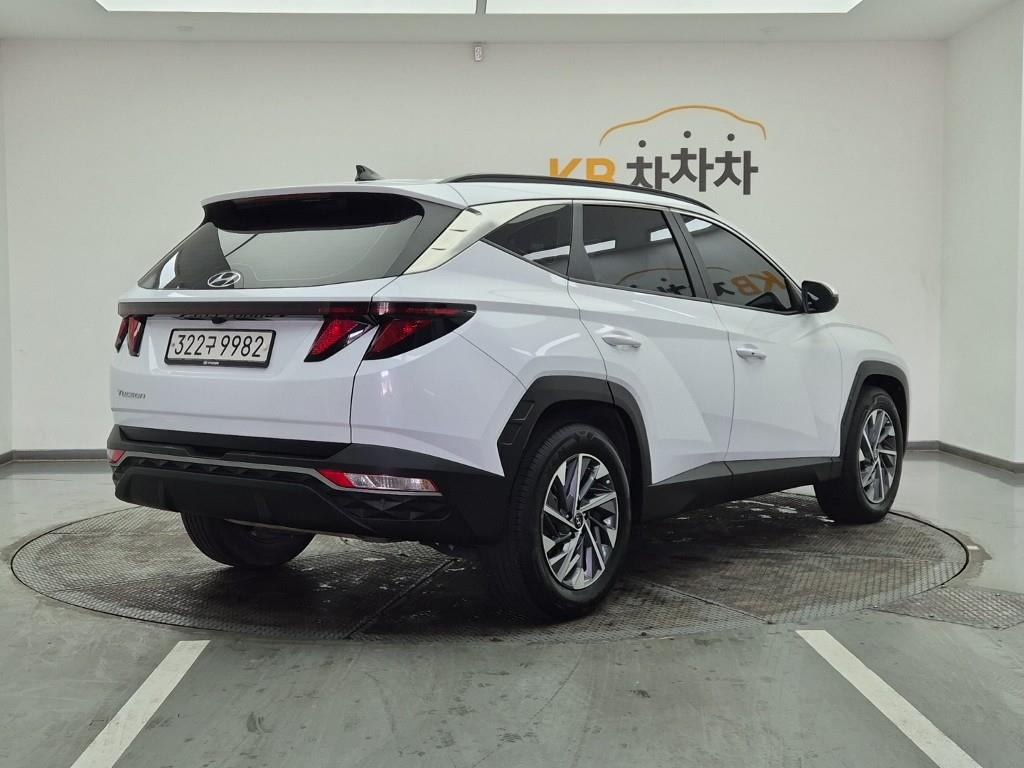 HYUNDAI Tucson - Vista 4