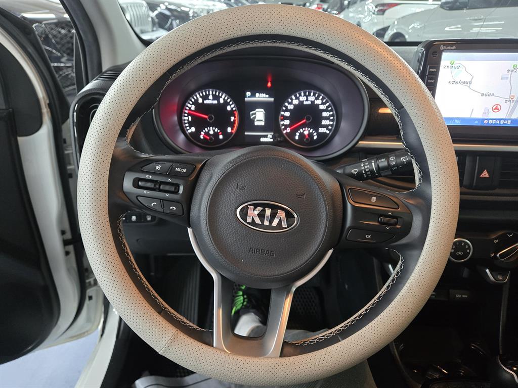 KIA Morning - Vista 11