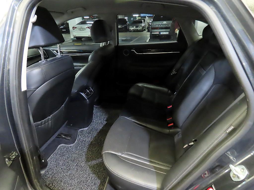 HYUNDAI Grandeur - Vista 7