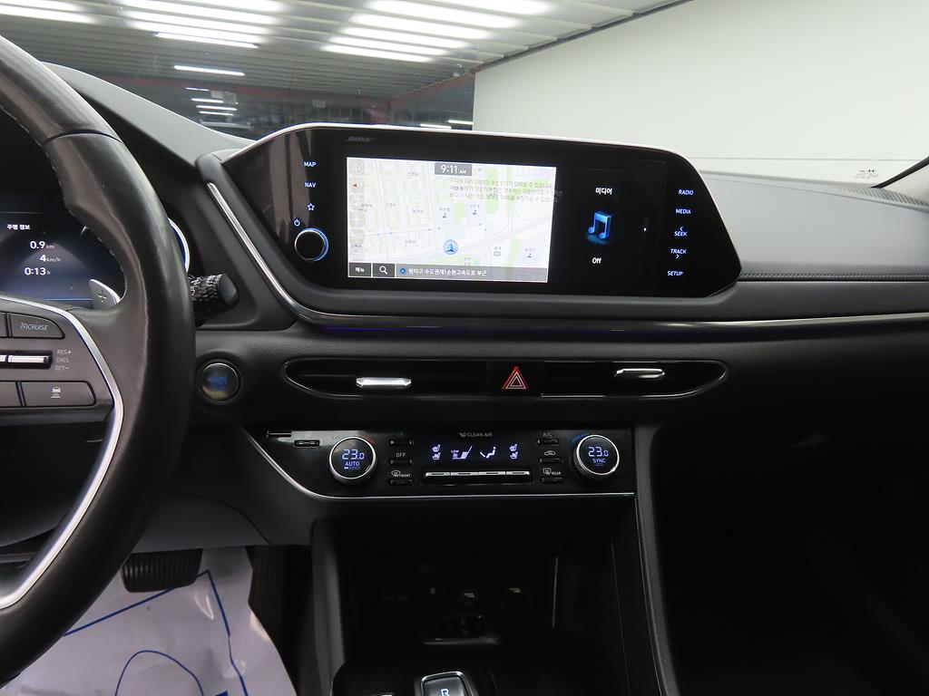 HYUNDAI Sonata - Vista 10