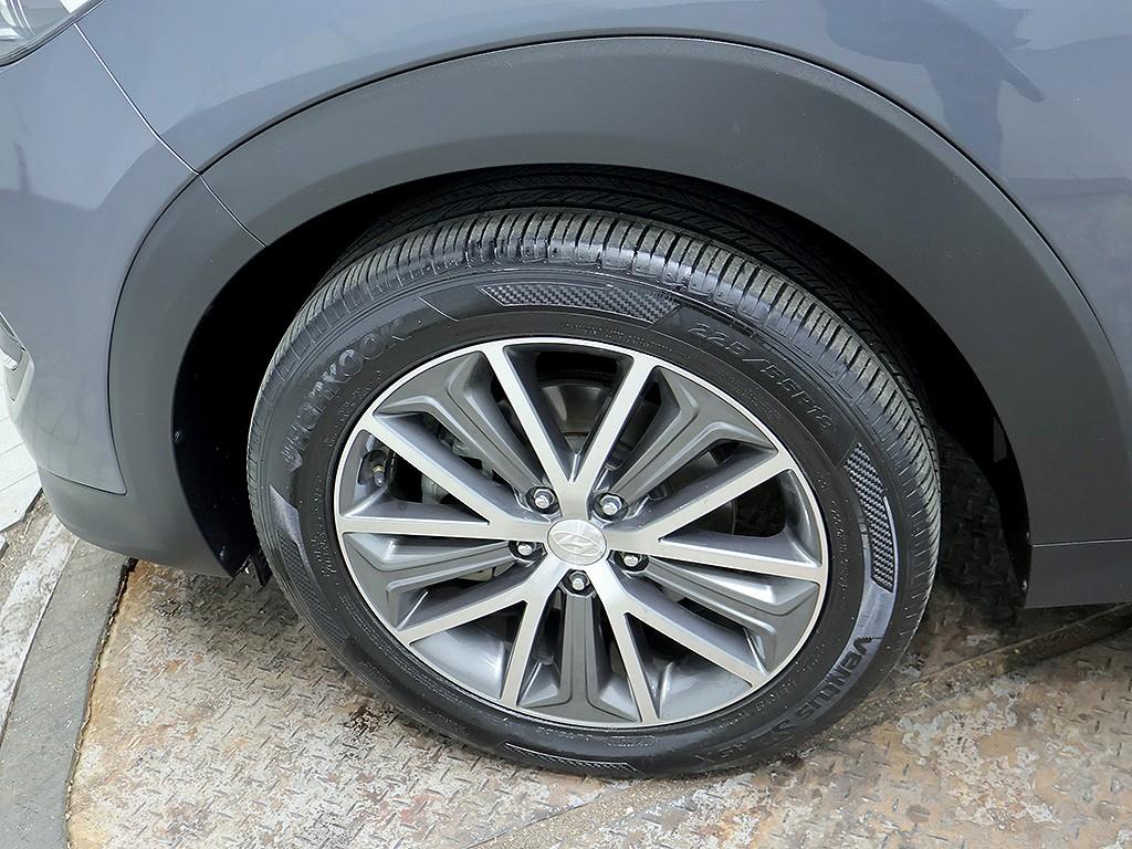 HYUNDAI Tucson 2016 Gris - Importación desde Corea - HF Imports Iquique - Foto 9