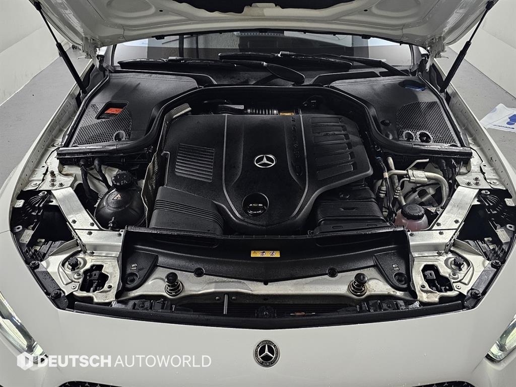 Mercedes Benz CLS Class - Vista 5