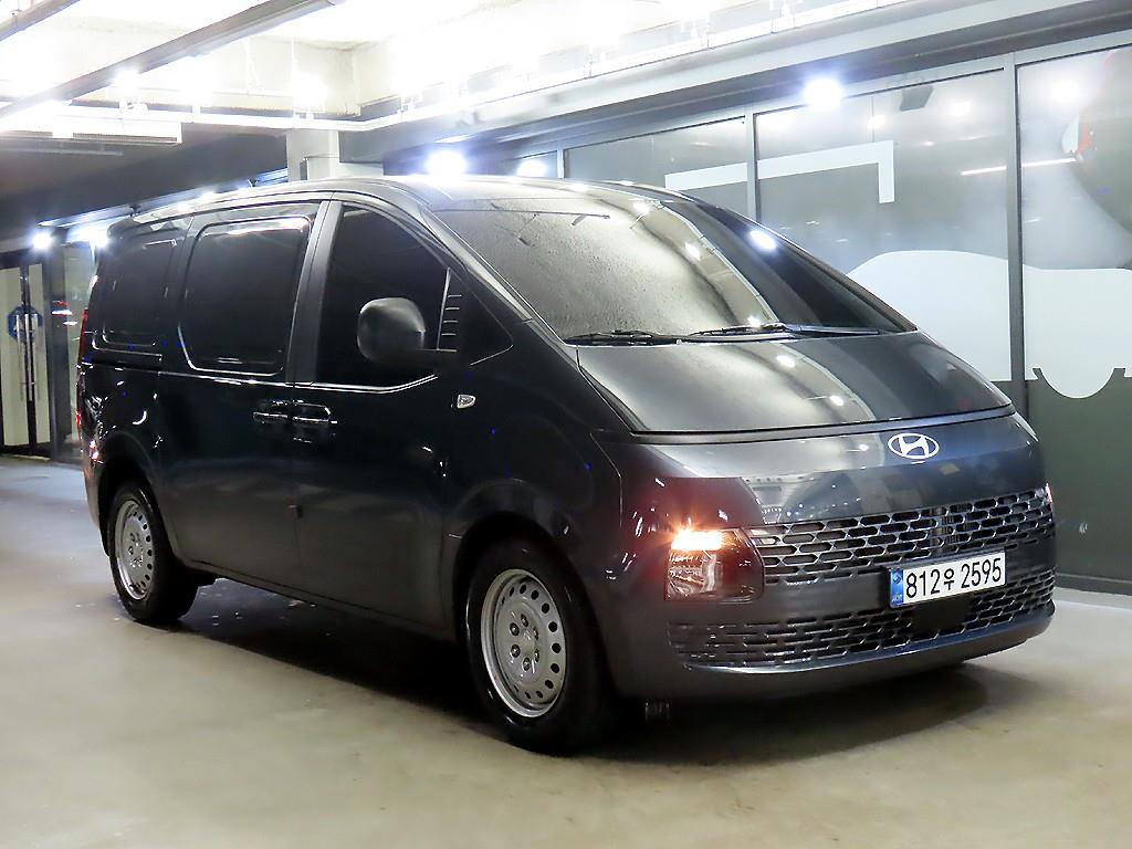 HYUNDAI Staria 2025 Gris - Importación desde Corea - HF Imports Iquique - Foto 1