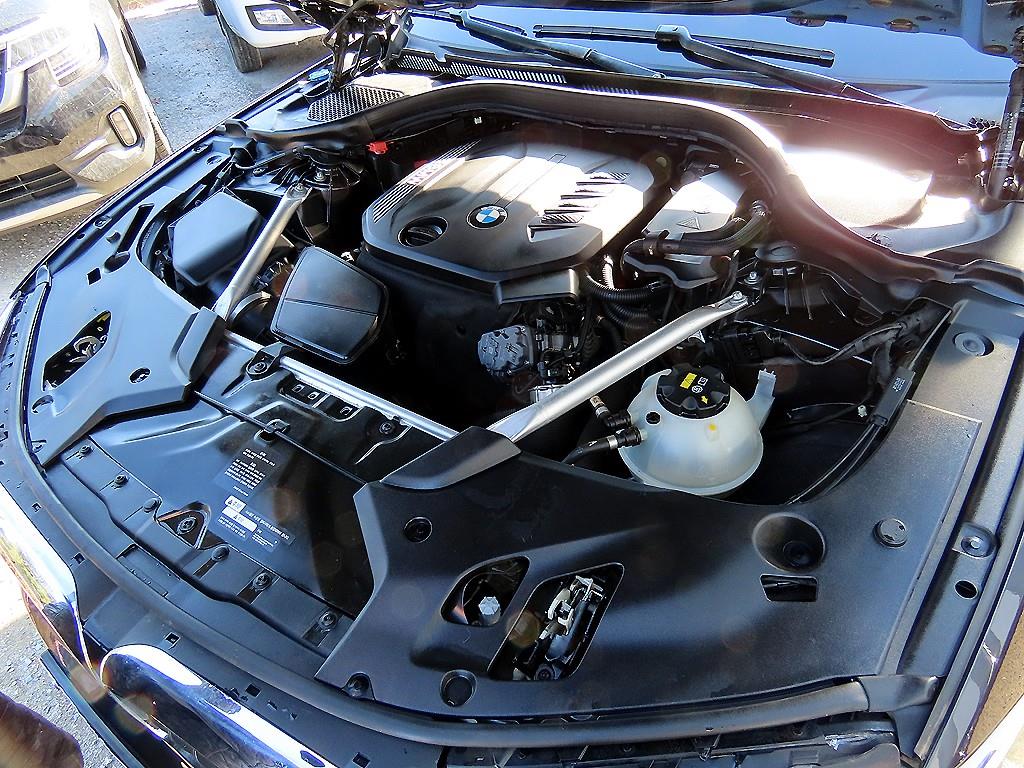 BMW 5 Series 2020 Negro - Importación desde Corea - HF Imports Iquique - Foto 19