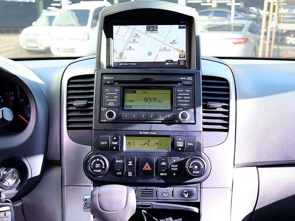 KIA Carnival 2013 Blanco - Importación desde Corea - HF Imports Iquique - Foto 9