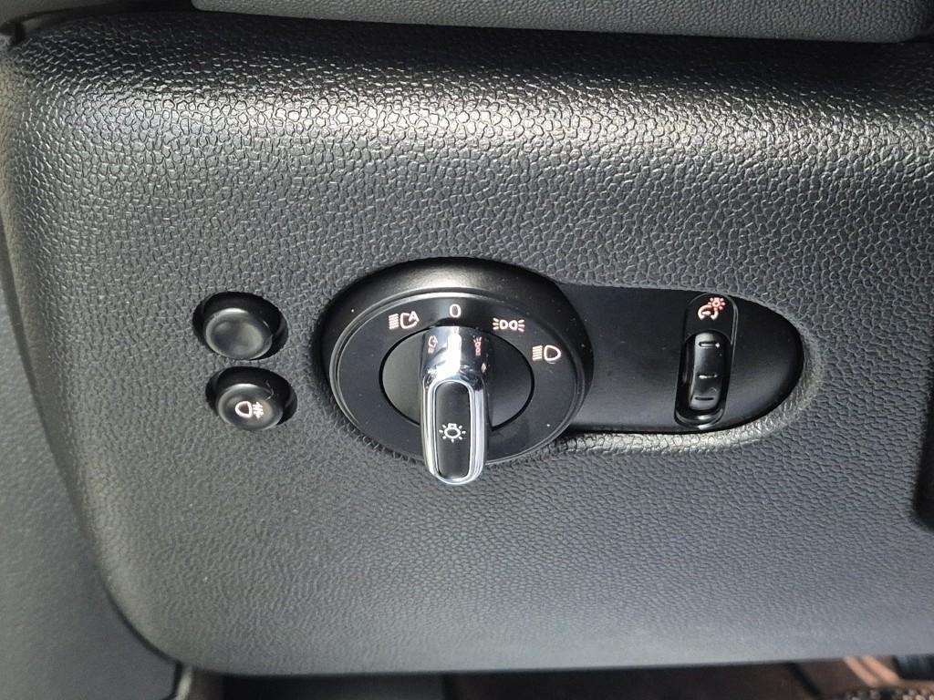 Mini Cooper 2023 the color of pearl - Importación desde Corea - HF Imports Iquique - Foto 17