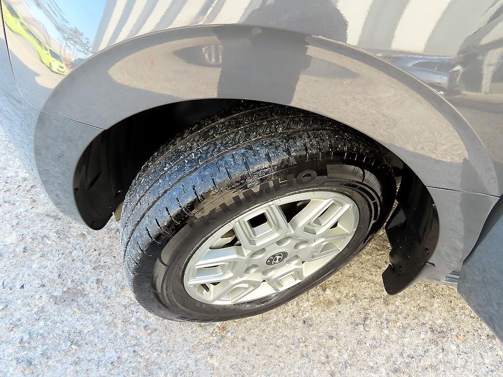 HYUNDAI Staria 2025 Gris - Importación desde Corea - HF Imports Iquique - Foto 20