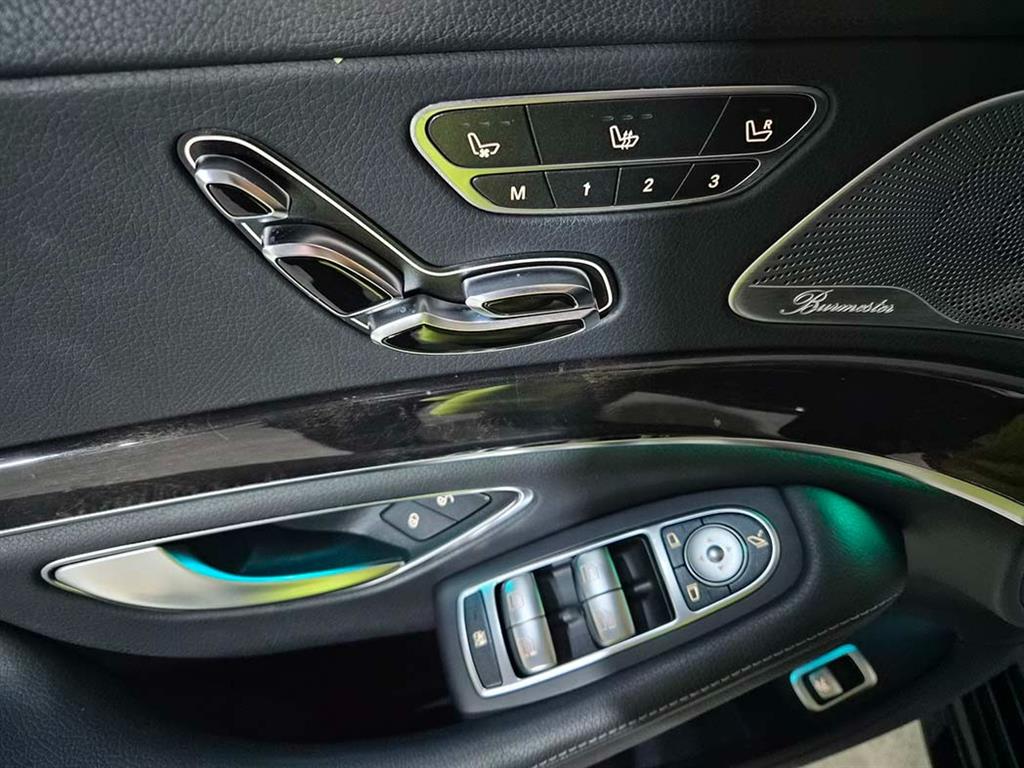Mercedes Benz S Class - Vista 11