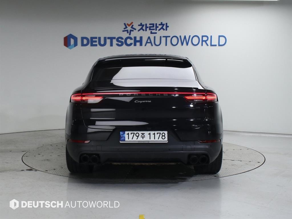 Porsche Cayenne - Vista 4