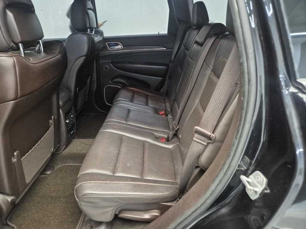 Jeep Cherokee - Vista 12