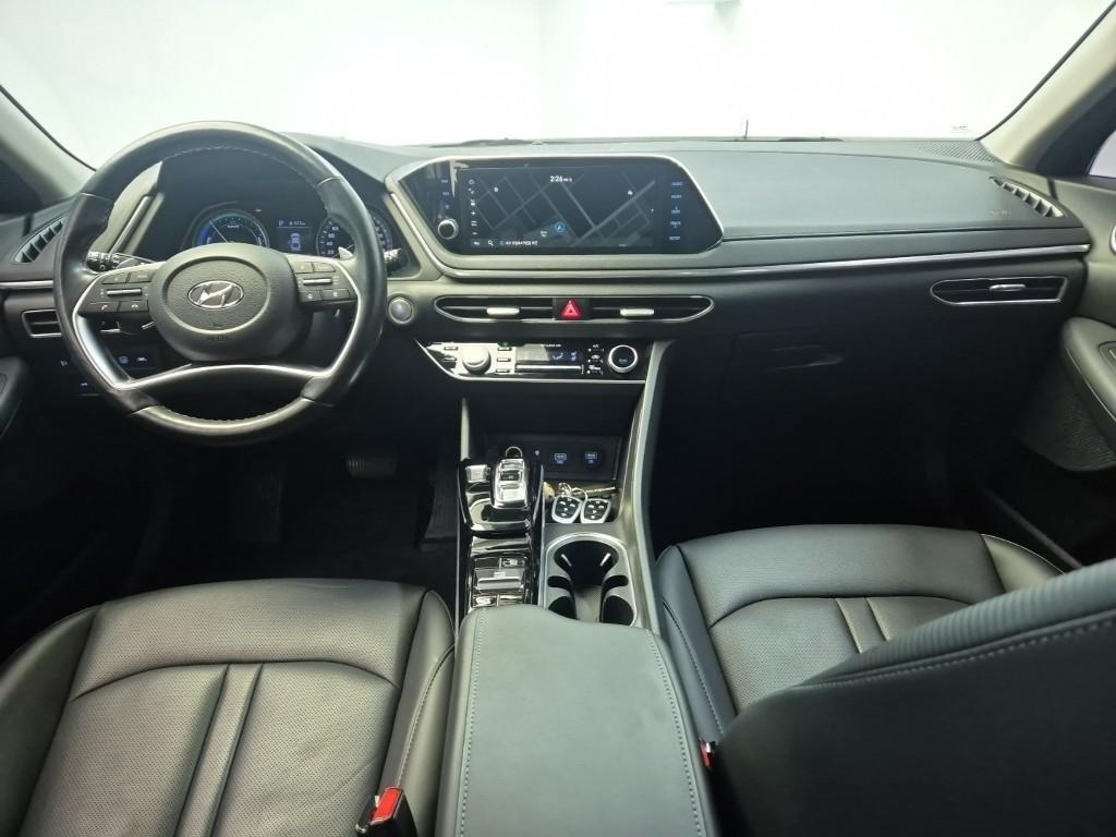 HYUNDAI Sonata - Vista 7