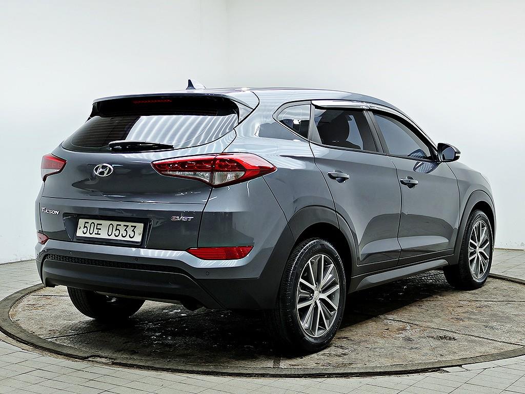 HYUNDAI Tucson - Vista 7