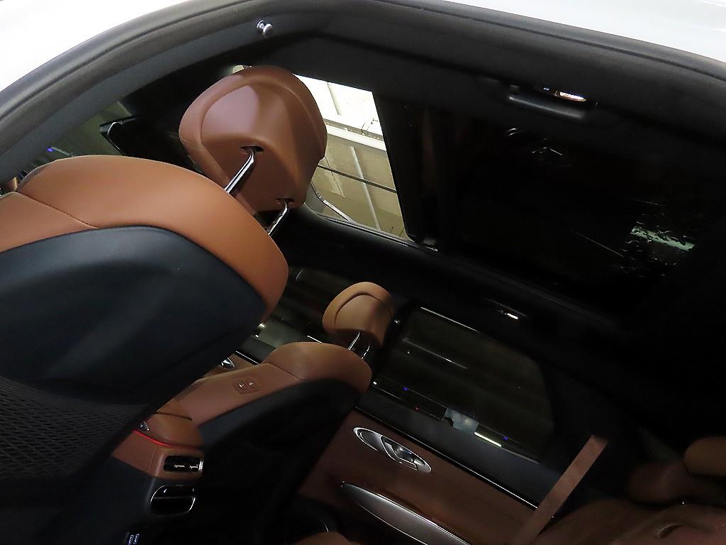 Genesis GV70 2022 Blanco - Importación desde Corea - HF Imports Iquique - Foto 16