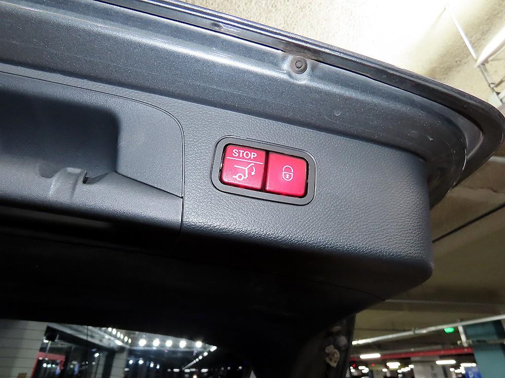 Mercedes Benz GLC Class 2019 Gris - Importación desde Corea - HF Imports Iquique - Foto 15