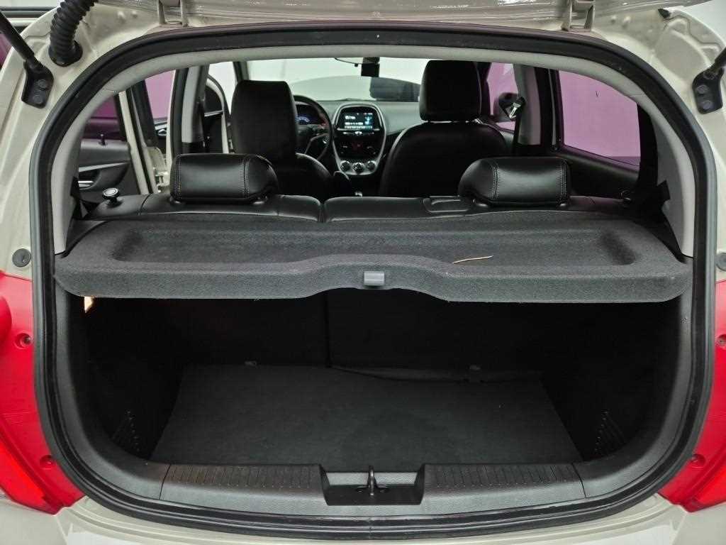 Chevrolet Spark 2016 Blanco - Importación desde Corea - HF Imports Iquique - Foto 18