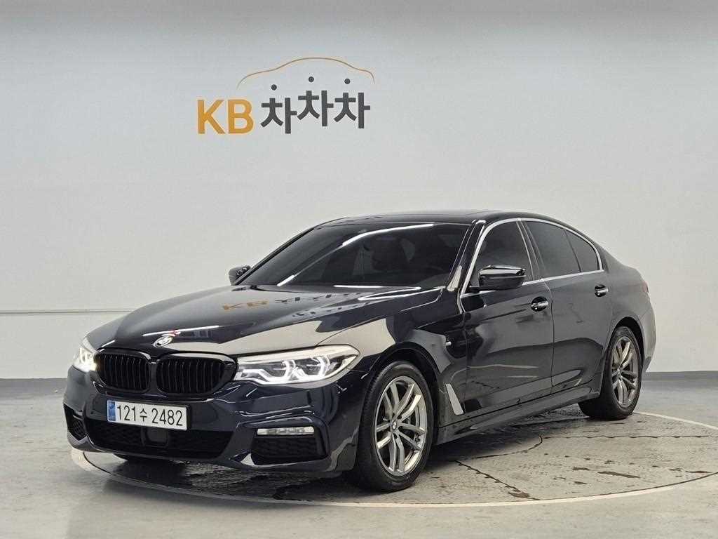 BMW 5 Series 2018 Negro - Importación desde Corea - HF Imports Iquique - Foto 1