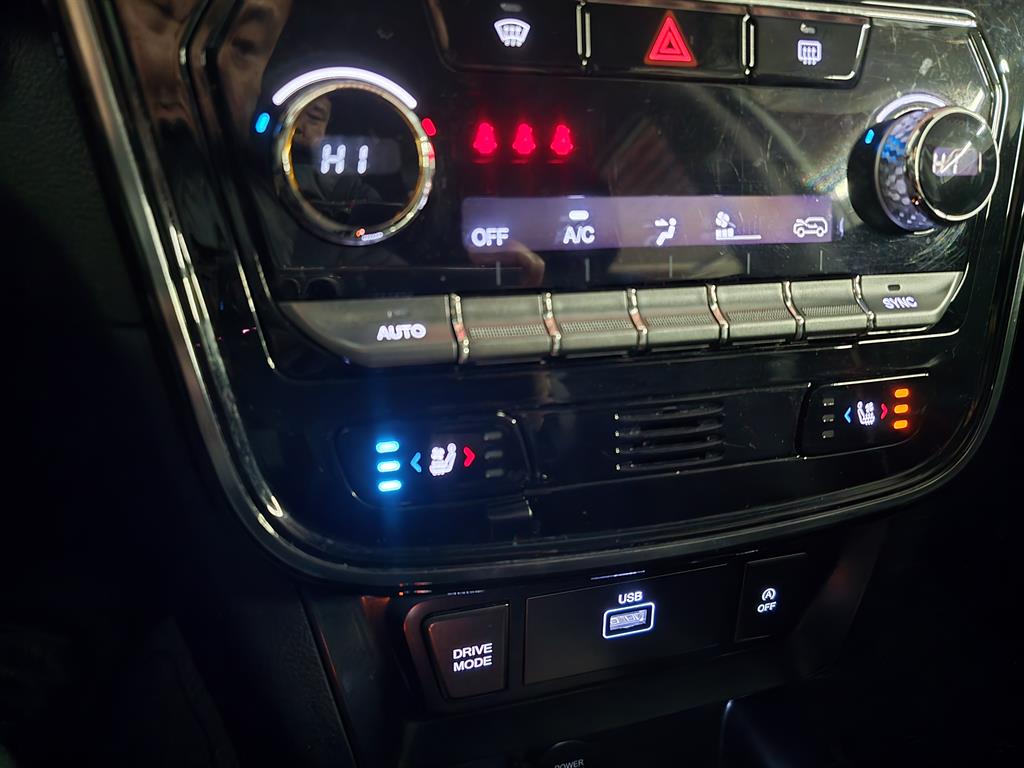 Ssangyong Tivoli - Vista 12