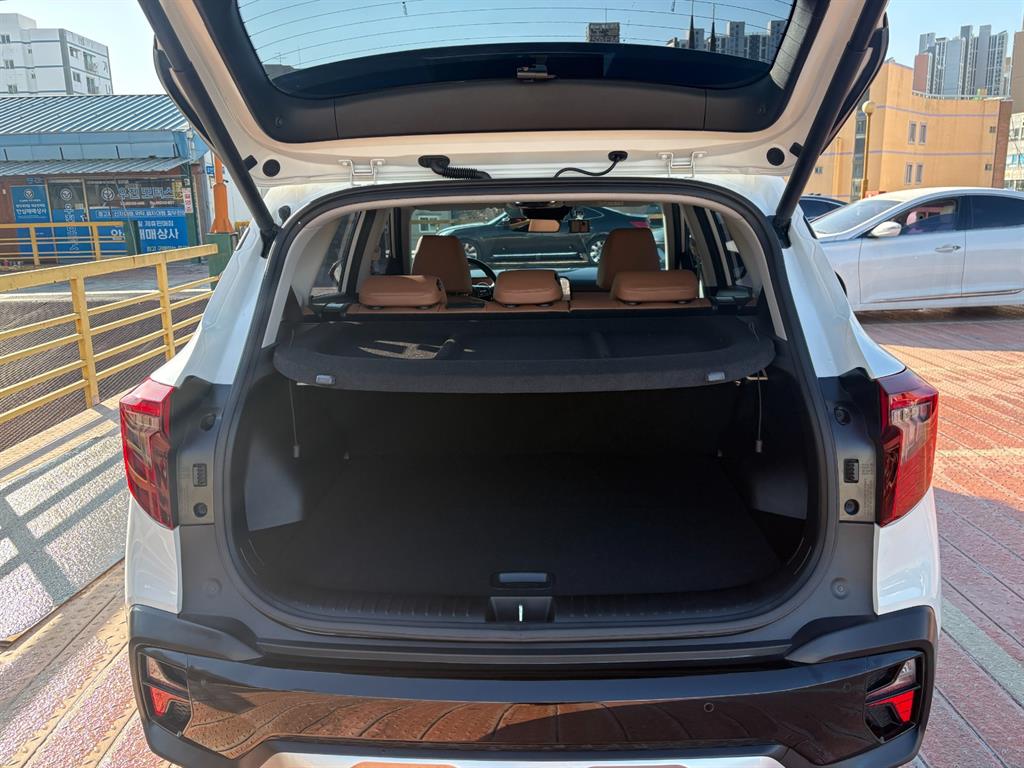 KIA Seltos 2024 Blanco - Importación desde Corea - HF Imports Iquique - Foto 19