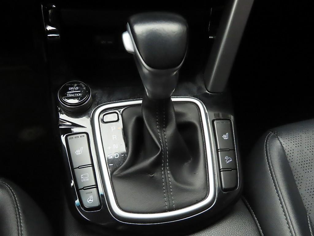 KIA Seltos - Vista 10