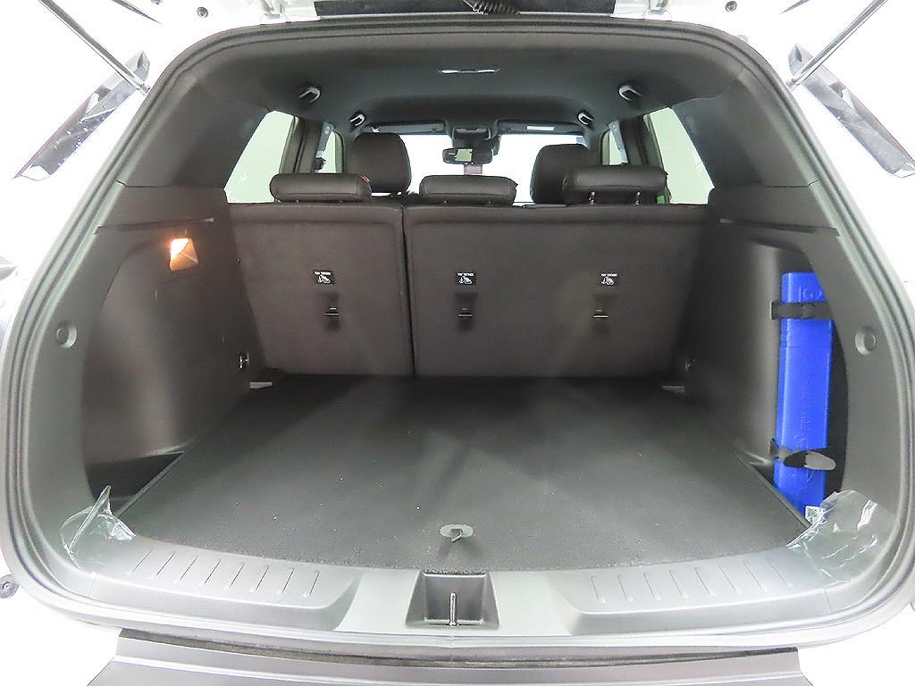 Chevrolet Trail Blazer 2024 Blanco - Importación desde Corea - HF Imports Iquique - Foto 8