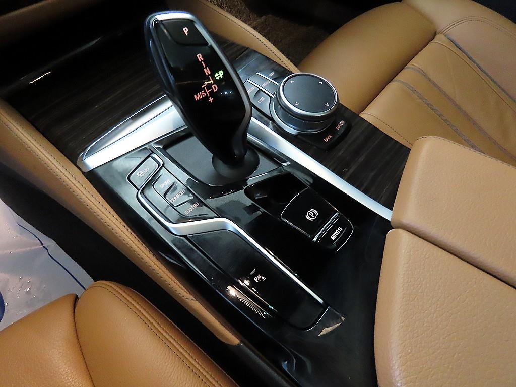 BMW 5 Series - Vista 12