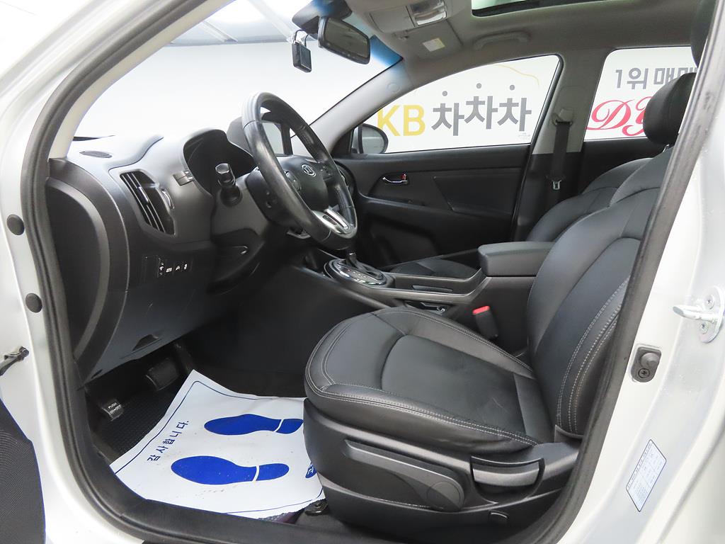 KIA Sportage - Vista 5