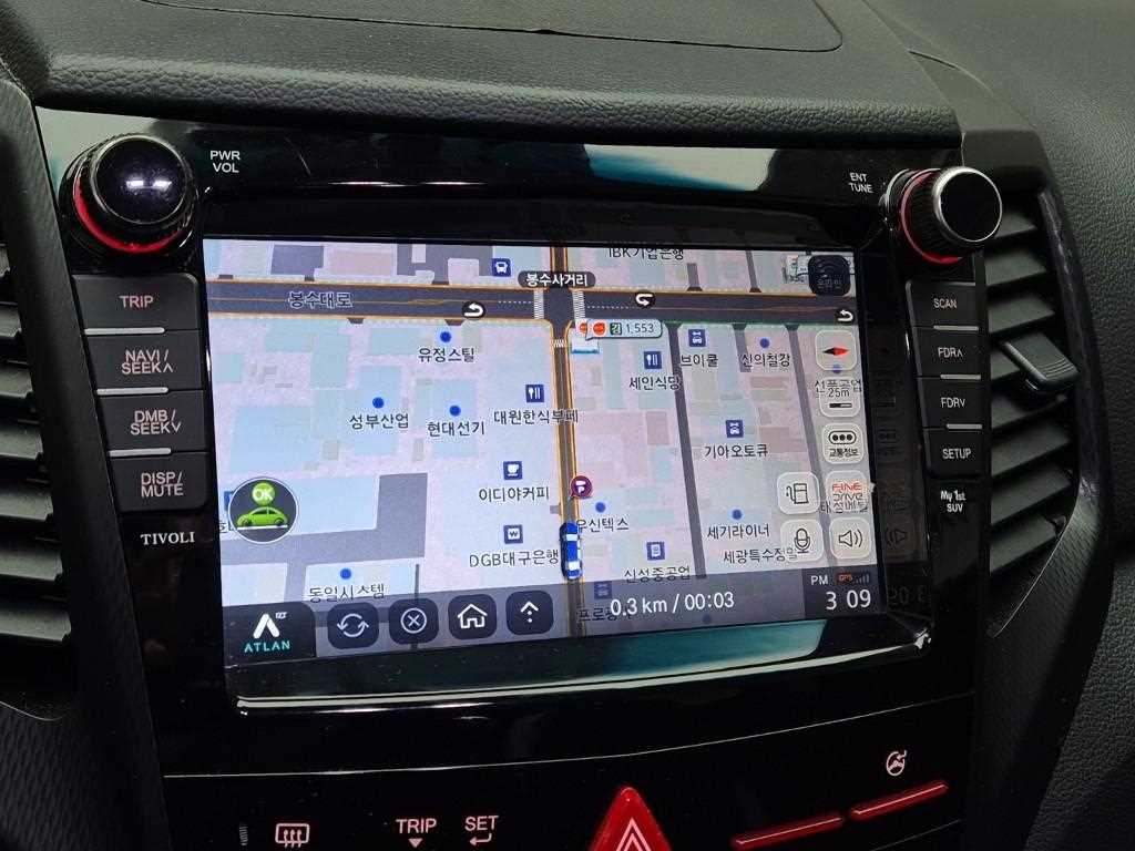 Ssangyong Tivoli 2016 Blanco - Importación desde Corea - HF Imports Iquique - Foto 14