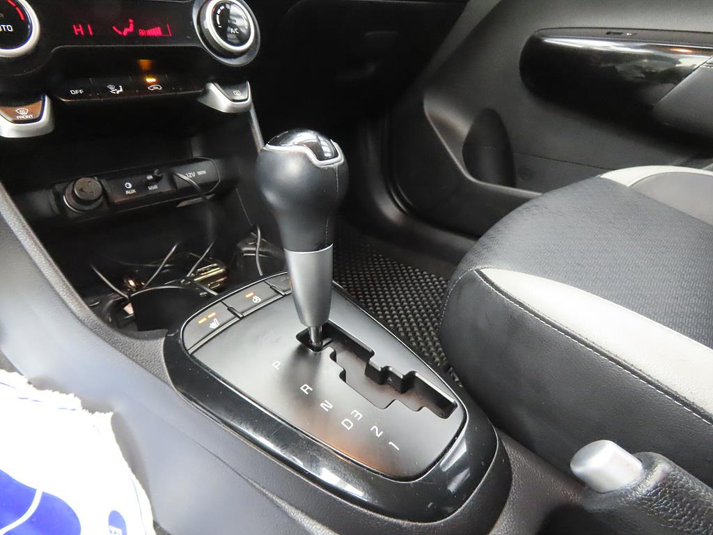 KIA Morning - Vista 11