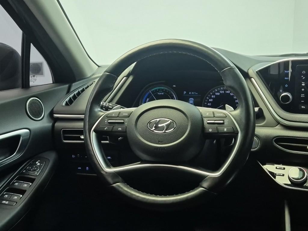 HYUNDAI Sonata - Vista 9