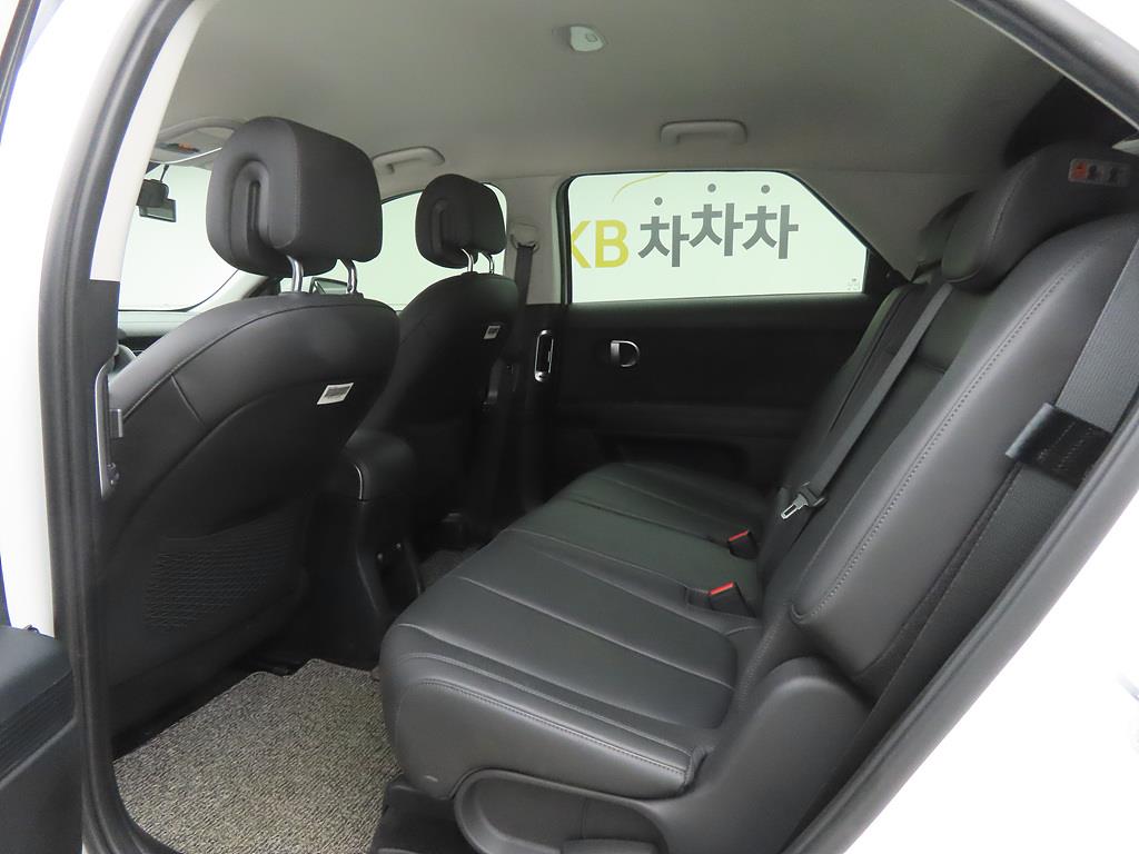 HYUNDAI Ioniq 5 - Vista 6