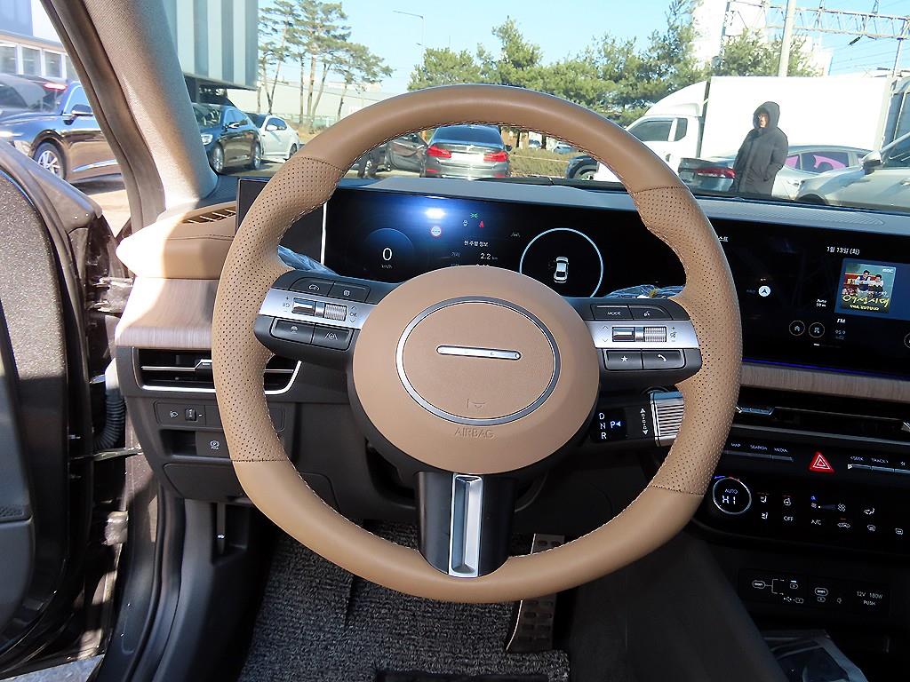 HYUNDAI Sonata - Vista 8