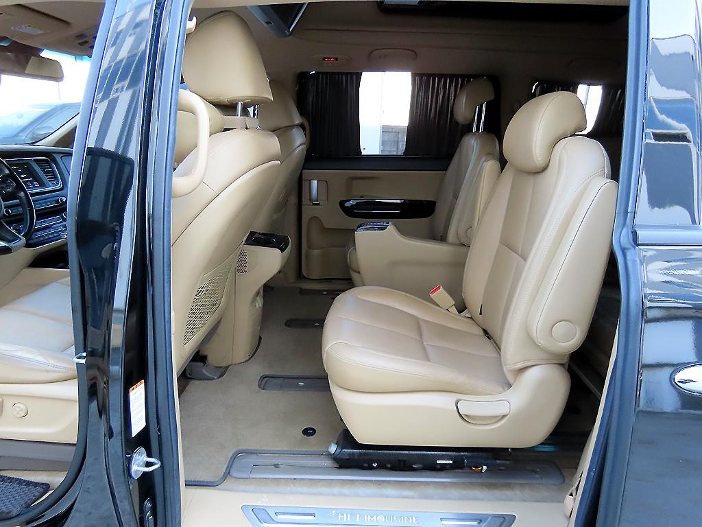 KIA Carnival - Vista 6